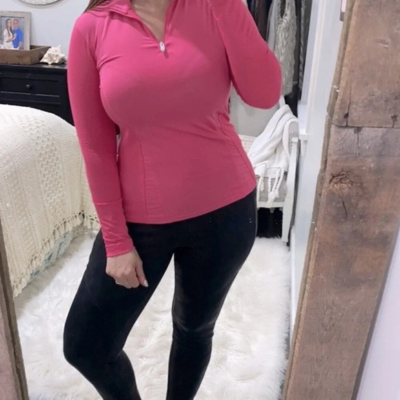Nvo size xsmall pink athletic top - Picture 2 of 6